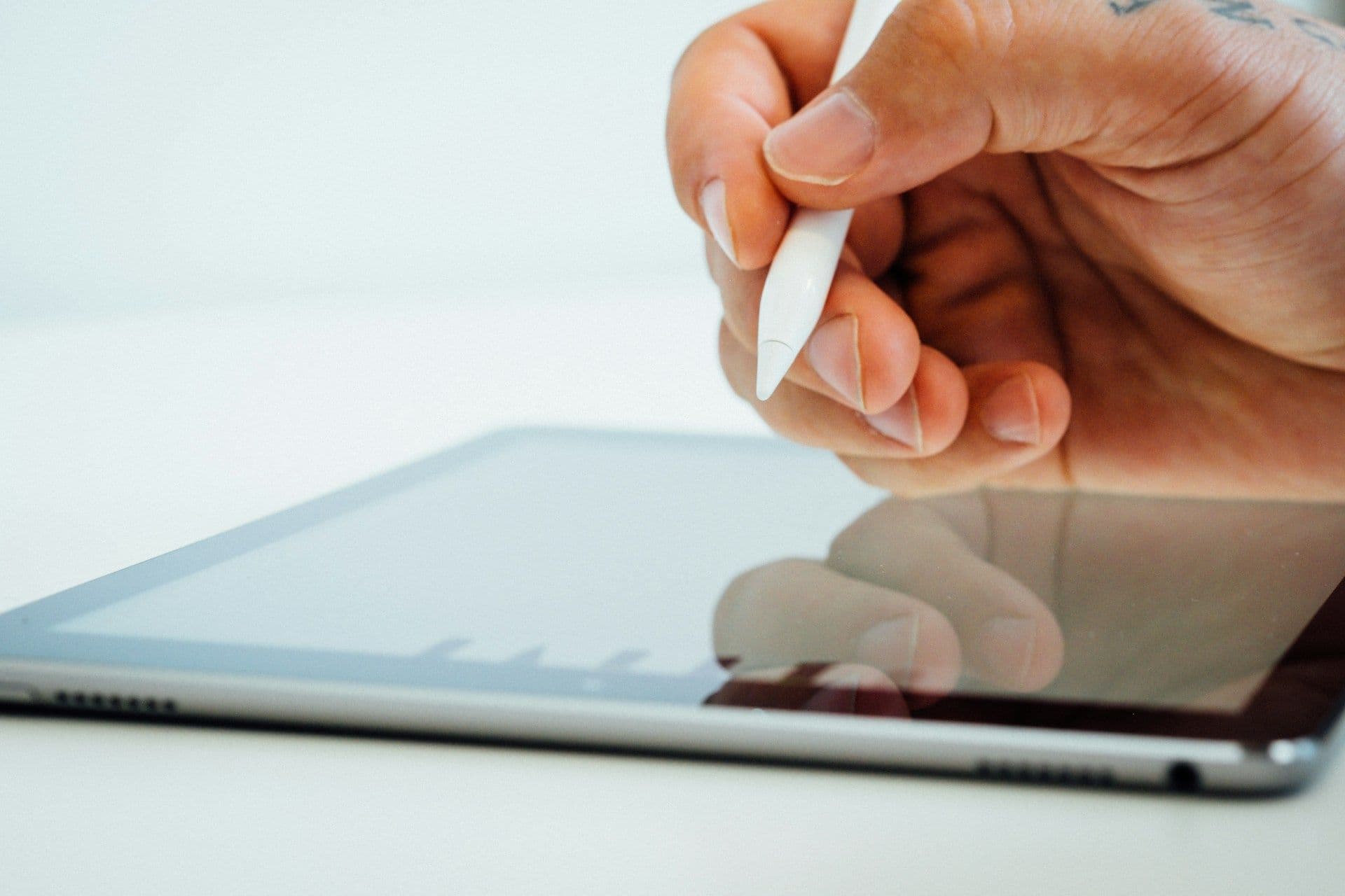 The Smart Solution: Renting Tablets for Enhanced Business Mobility