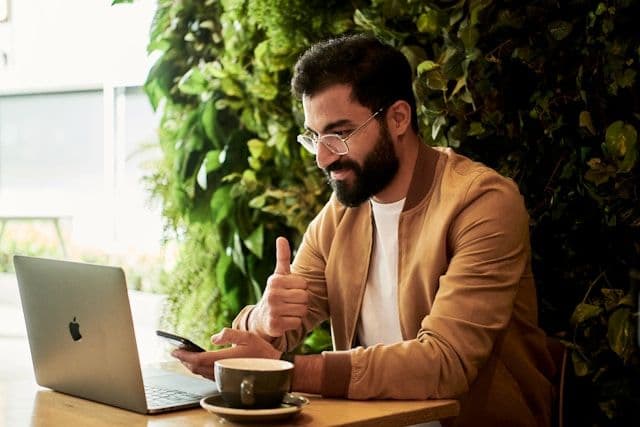 Stop Managing Laptops, Start Managing Your Business: The Power of Rentals