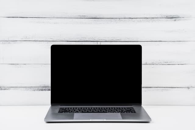 MacBook Pro M4